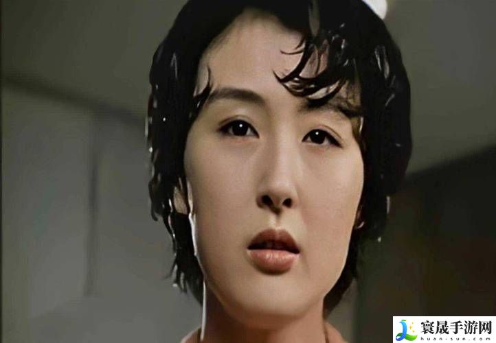 《年轻的女教师》3